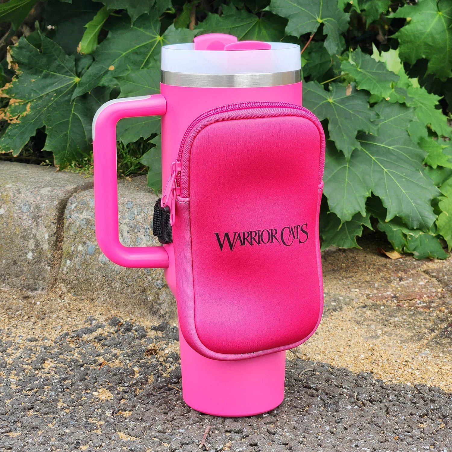 Warrior Cats Giant Travel Mug Pouch