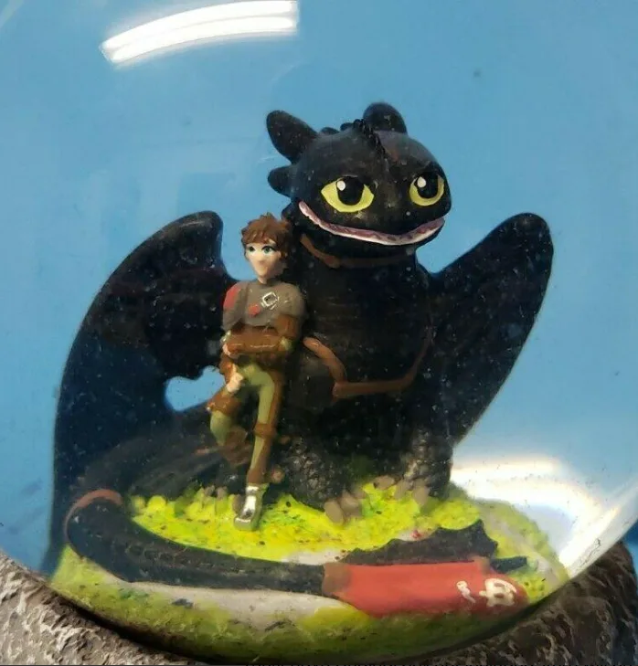 Toothless & Hiccup SNOW GLOBE