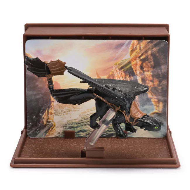 6 - Toothless with saddle and sparkles