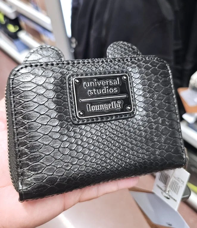 Toothless Loungefly Zip Around Wallet